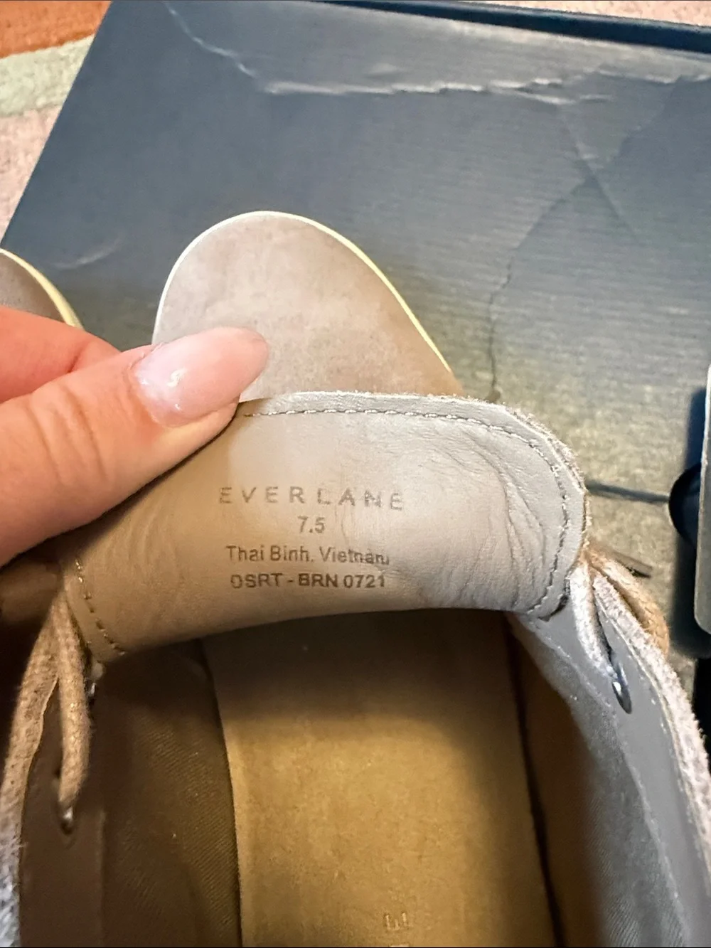 Men's Taupe Suede Lace-Up Chukka Sneakers